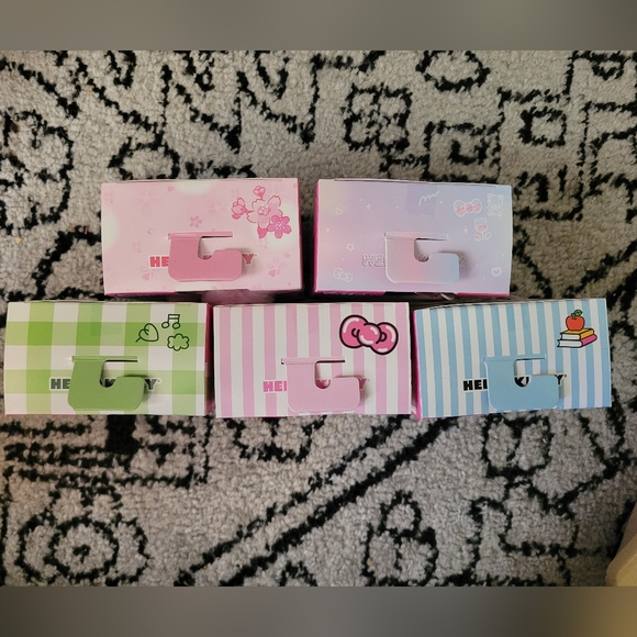 Sanrio Hello Kitty 50th anniversary Real Littles Backpacks - Picture 3 of 8